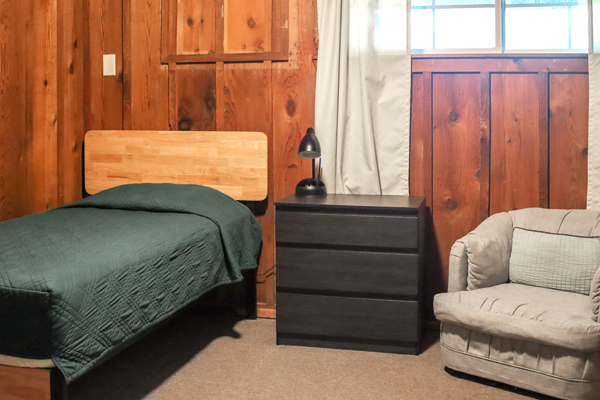 Cedar Full-Private Room